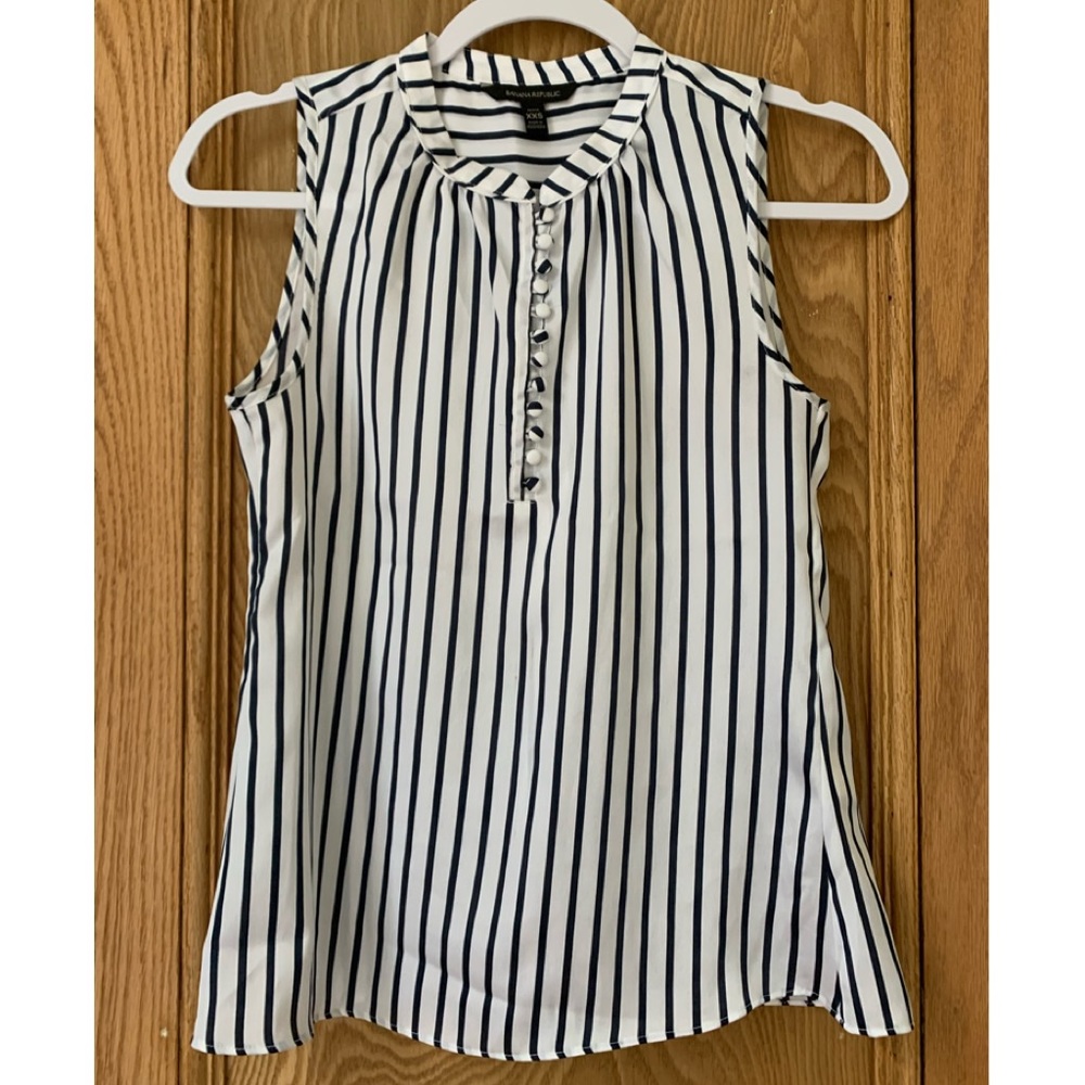 Moving Sale! • Banana Republic • Striped Tank